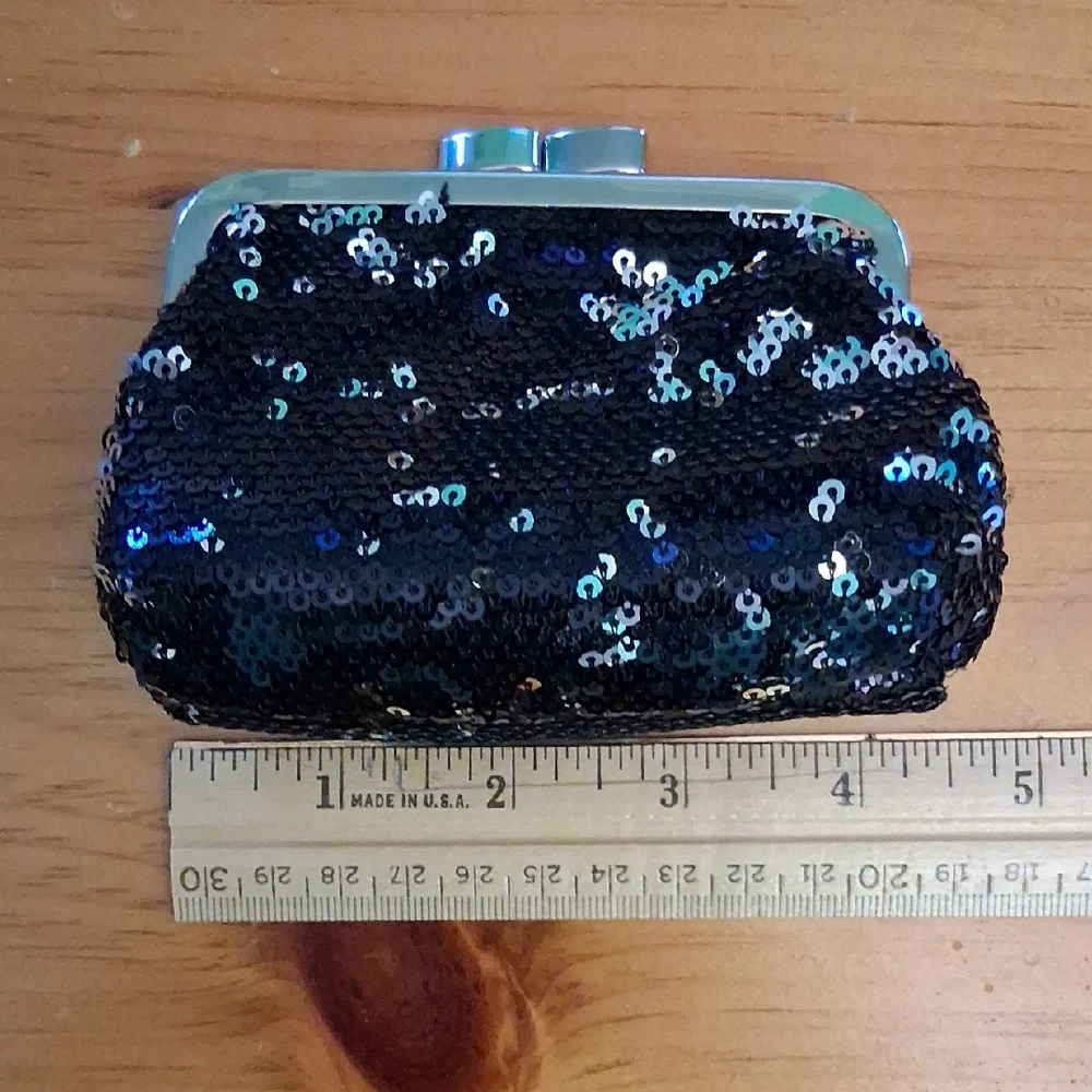 Victoria's Secret Black Sequin Wristlet - Picture 5 of 7